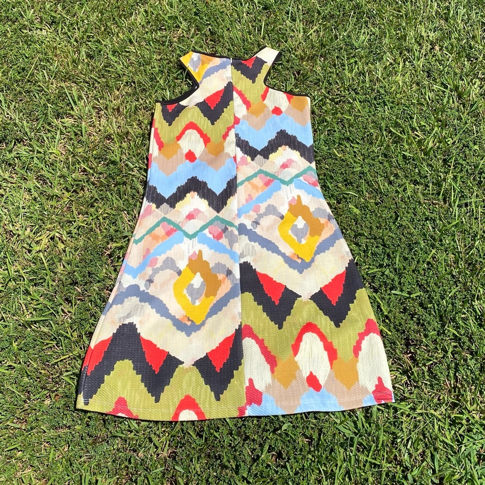 ISLE Colorful Zigzag Pattern Dress